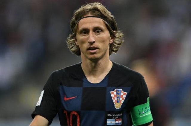 布里兰主场激战江原FC，出线关键一役